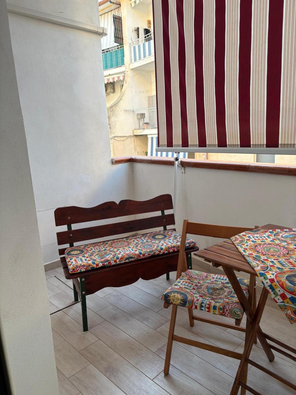 La Casa Di Zia Nini Apartment Villaggio Pirandello Luaran gambar
